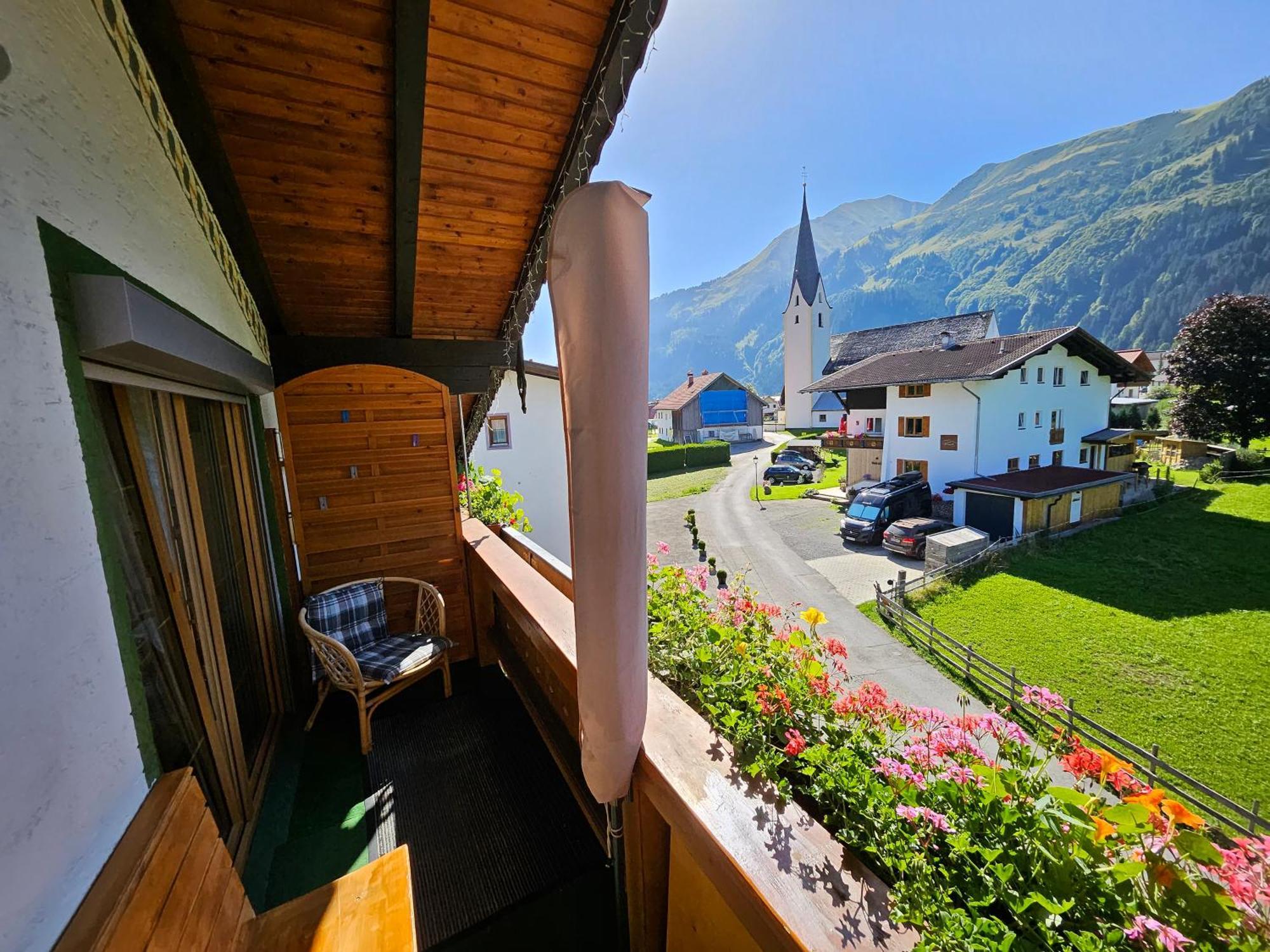 am Mühlbach - Pension Luttinger Bichlbach Exterior foto